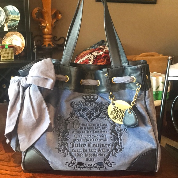 Juicy Couture Handbags - Juicy Couture purse